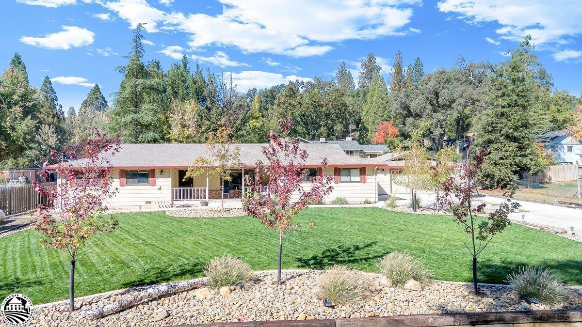21692 Bellview Creek
