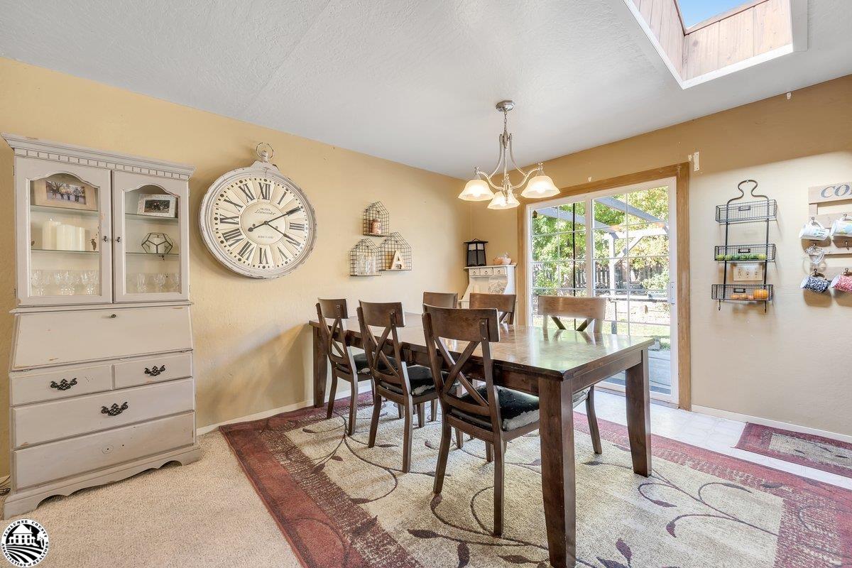 21692 Bellview Creek