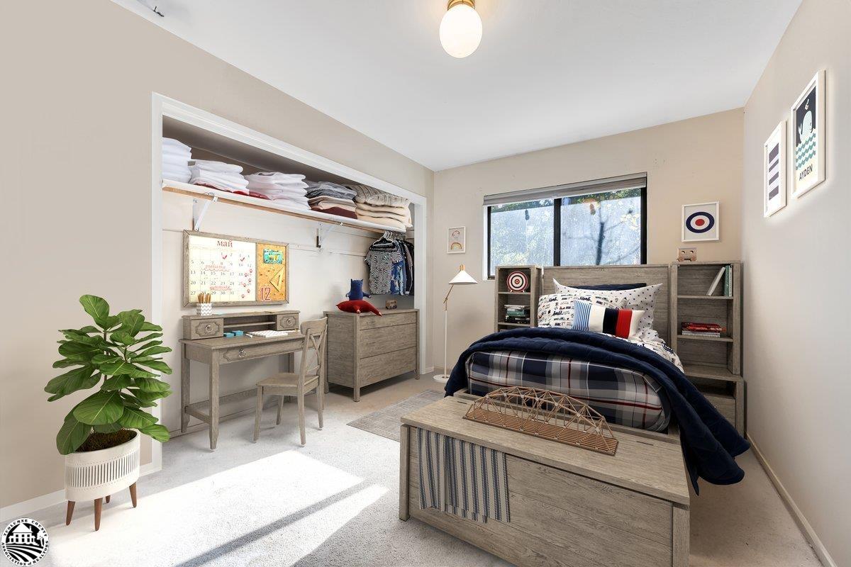21692 Bellview Creek