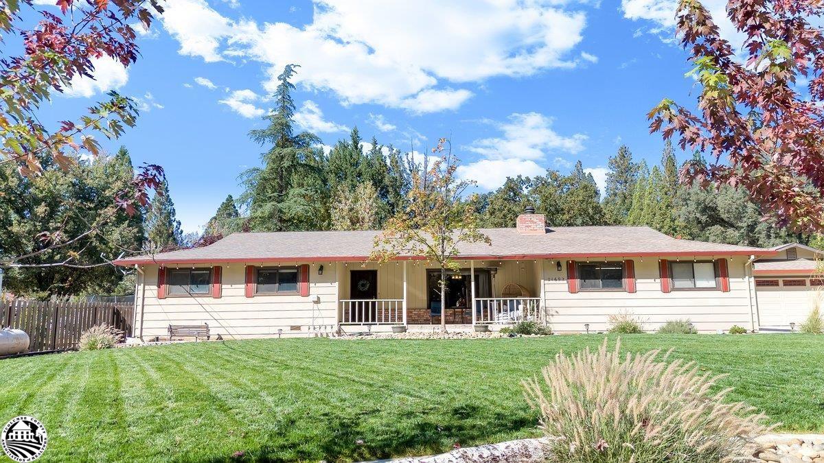 21692 Bellview Creek