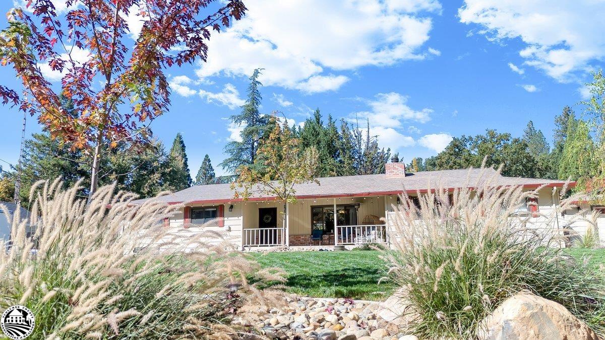 21692 Bellview Creek