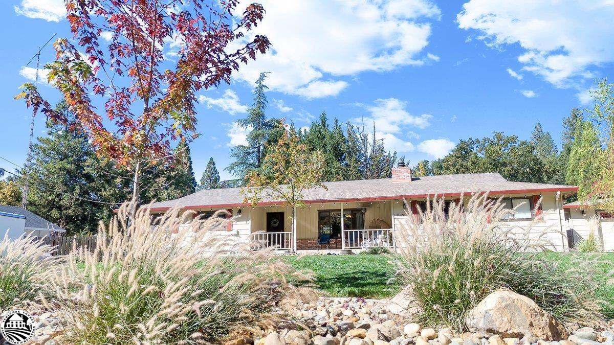 21692 Bellview Creek