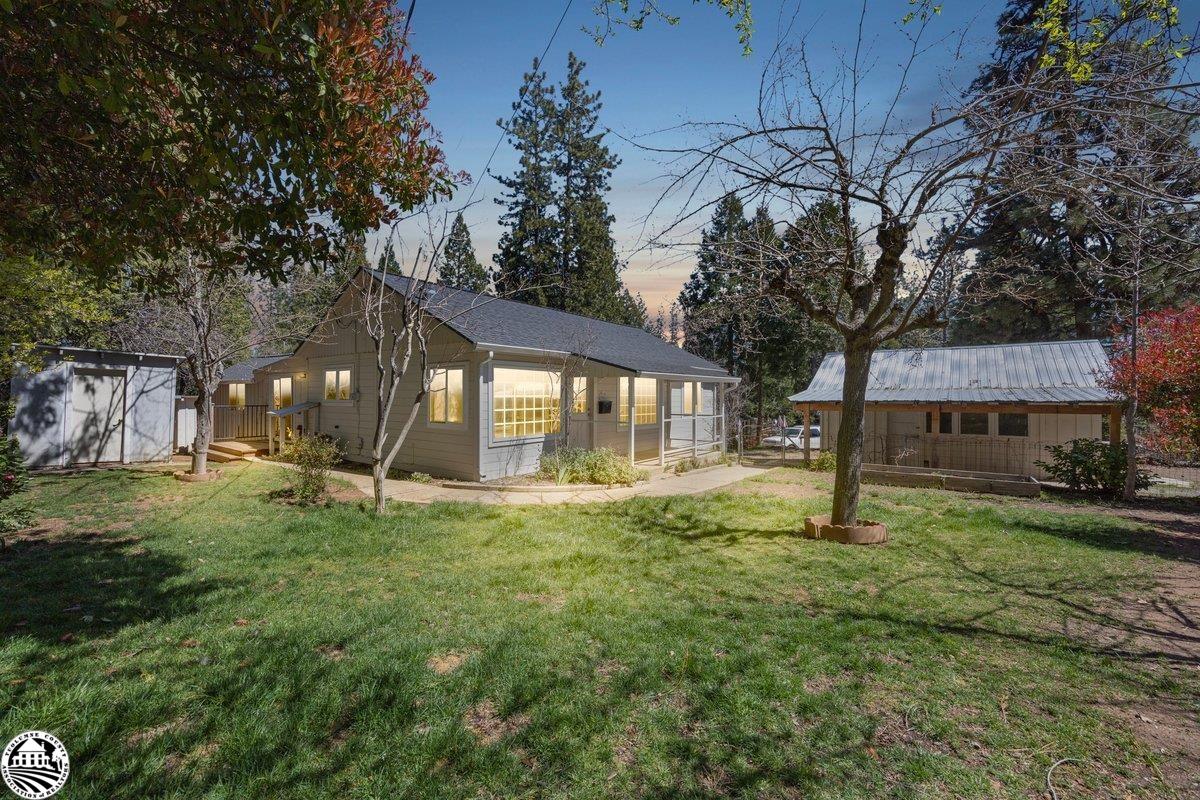 5005 Hillcrest Road