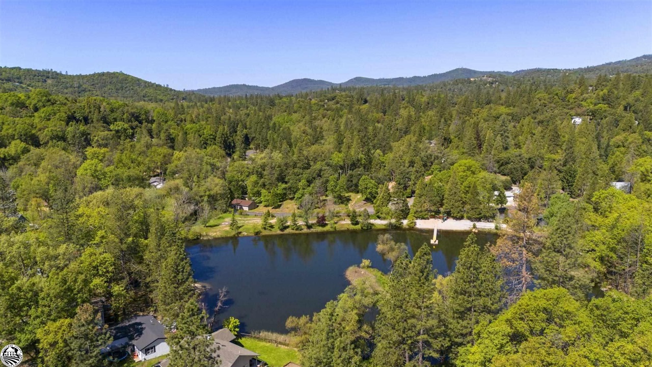 21639 Crystal Lake