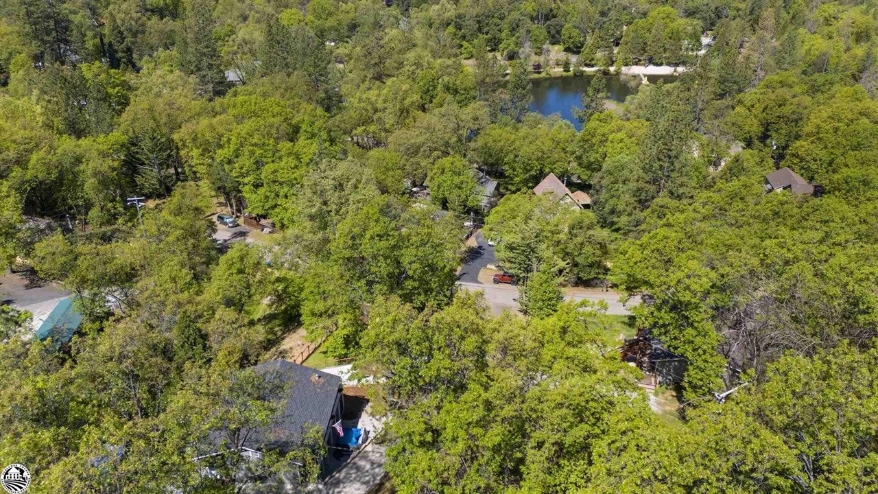 21639 Crystal Lake