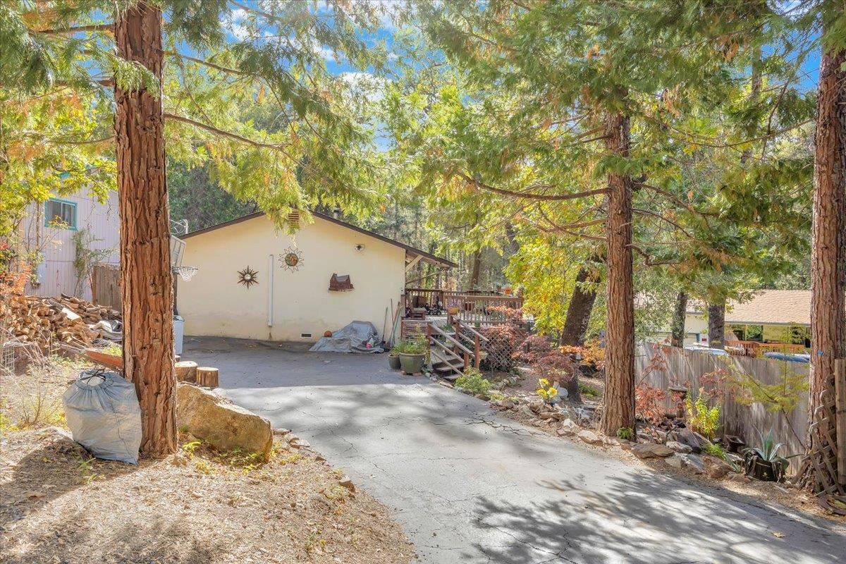 16524 S Creekside
