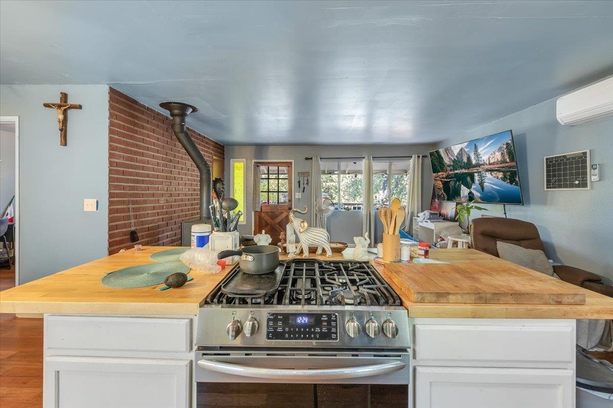 16524 S Creekside