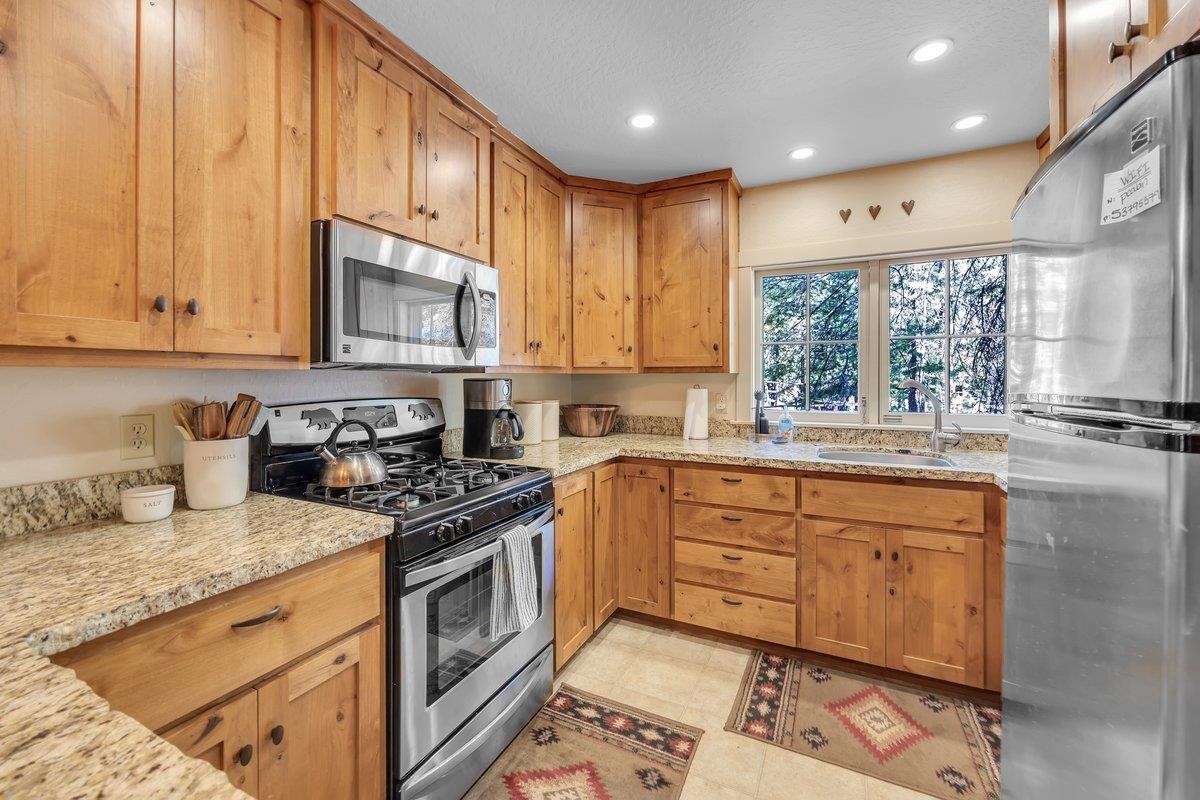 226 Sugar Pine