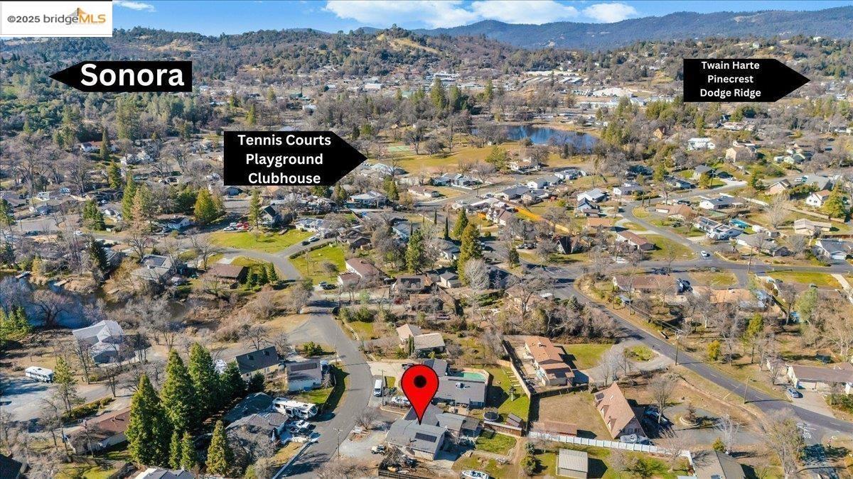 17424 Livermore CT