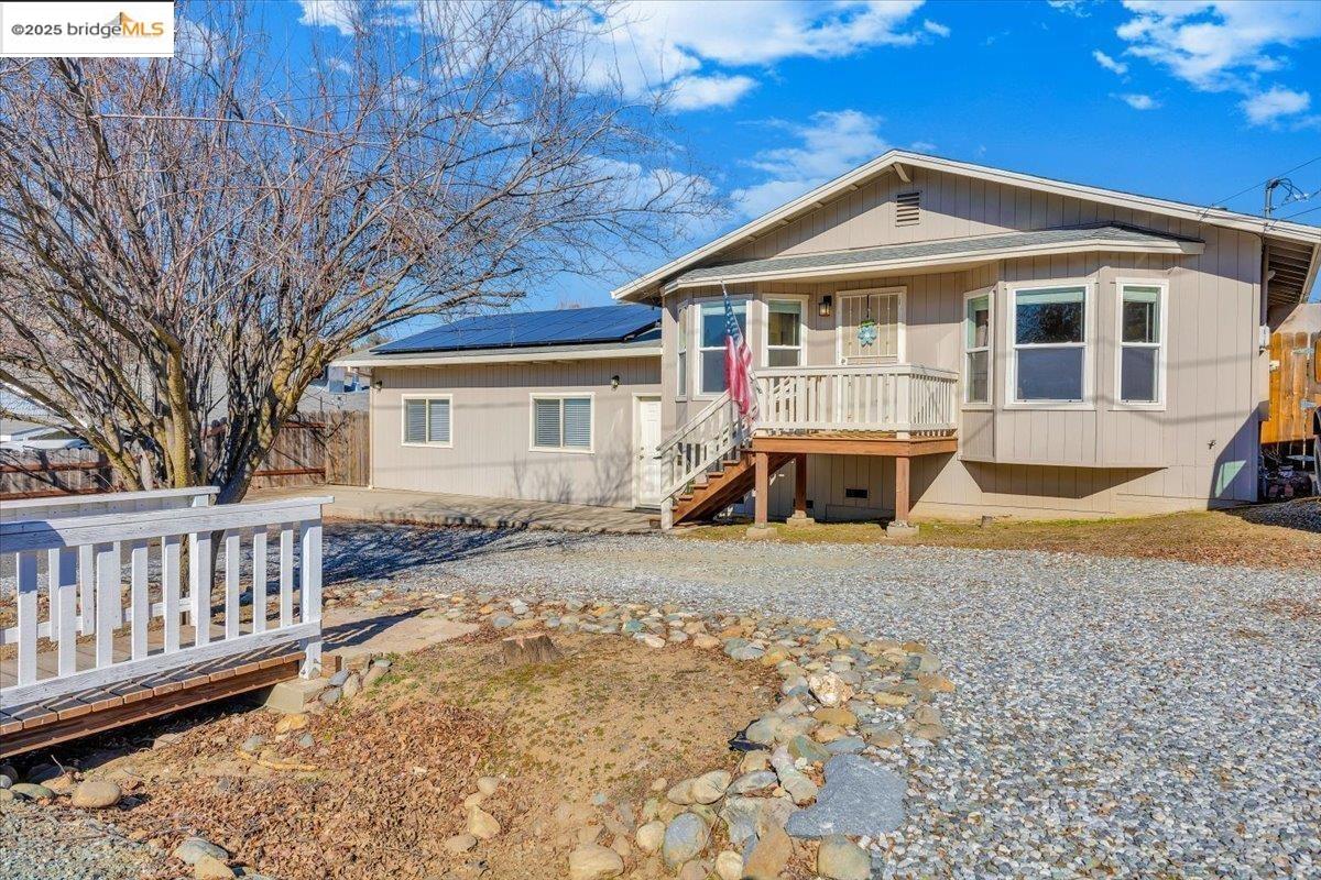 17424 Livermore CT
