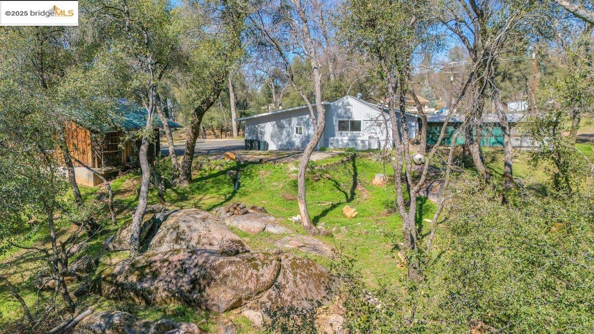 18889 Black Oak Rd