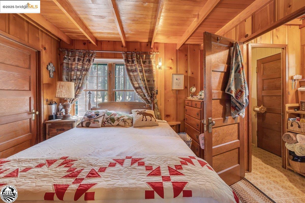 269 Meadowview