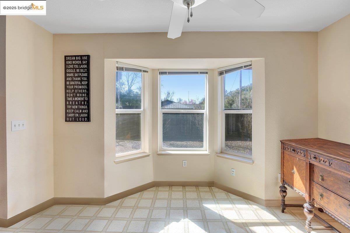 10813 Countryside Ct