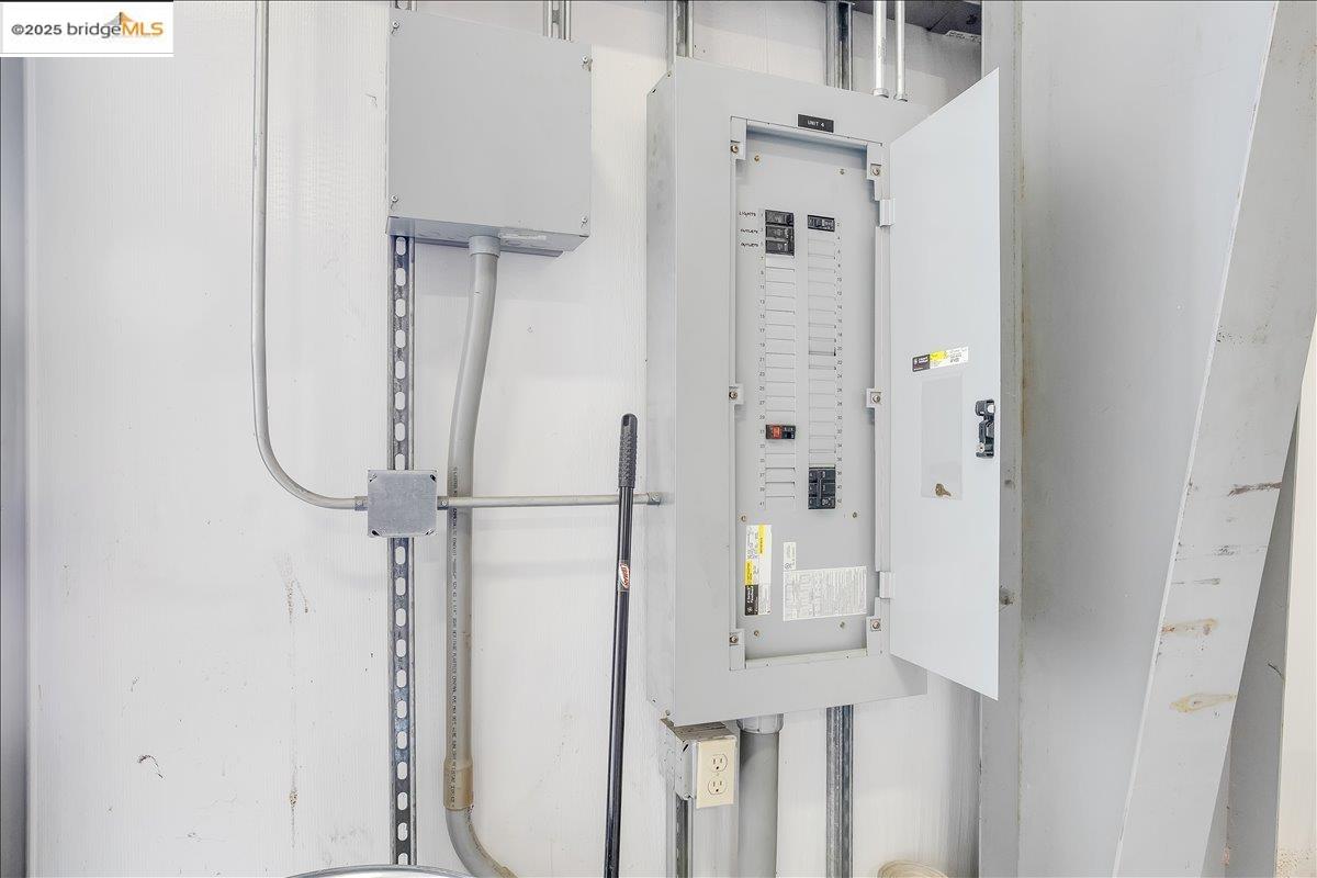 18855 Microtronics C4 WAY