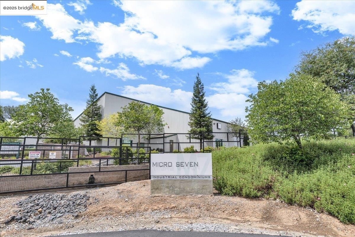 18855 Microtronics C5/C6 WAY