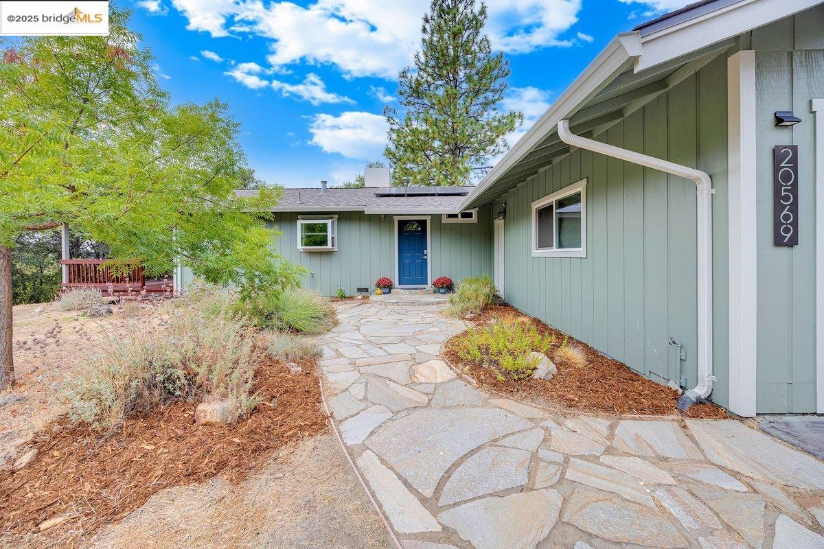 20569 Charlotte Ct