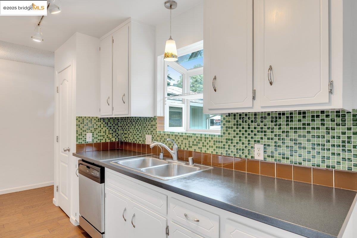 20569 Charlotte Ct