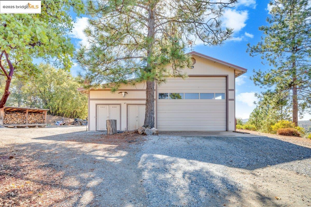 13700 Clements Rd