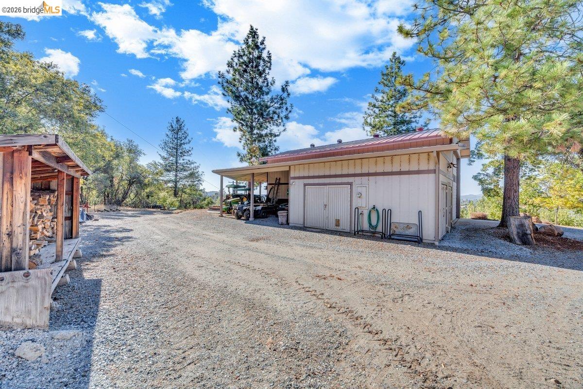 13700 Clements Rd