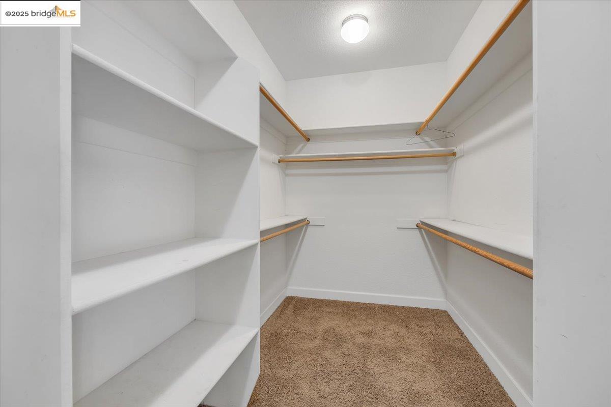 21662 Paseo De Los Portales