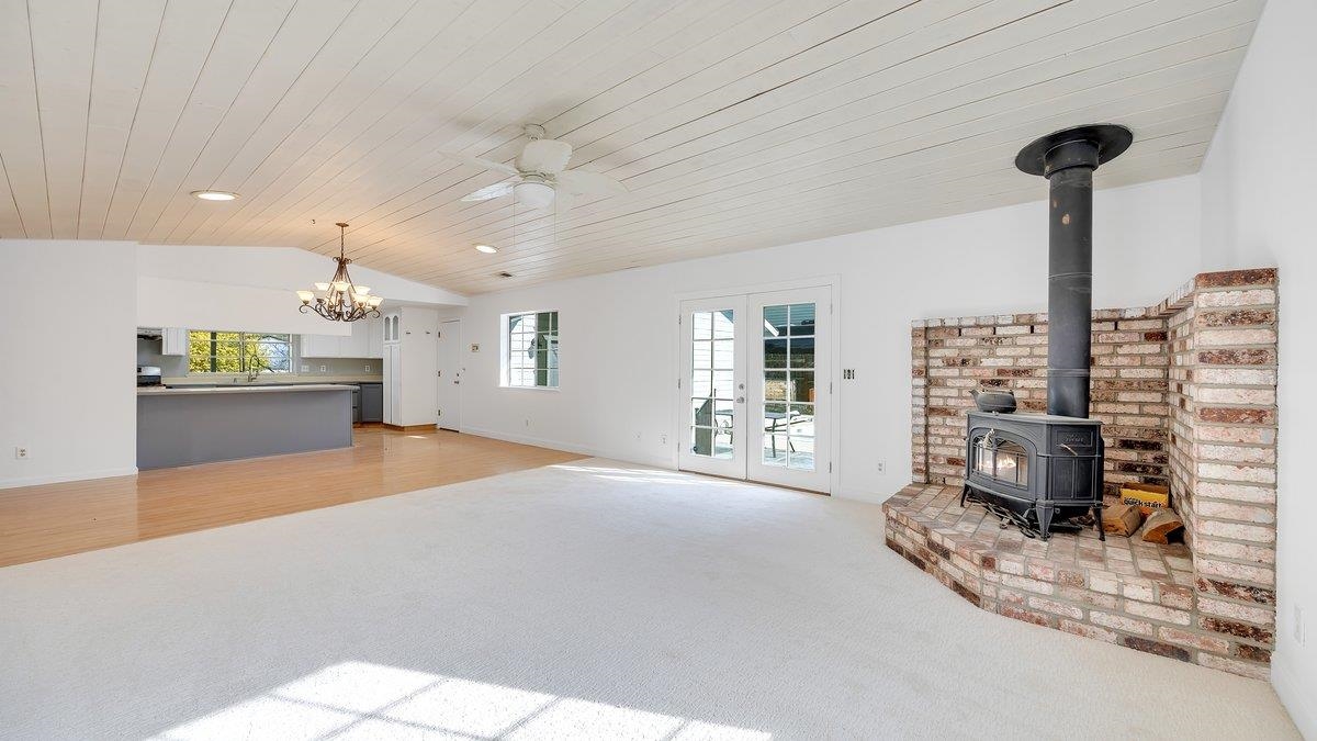 12929 Hollow Dr