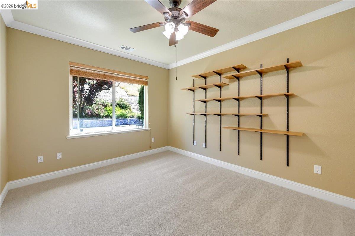 20414 Starr King Dr