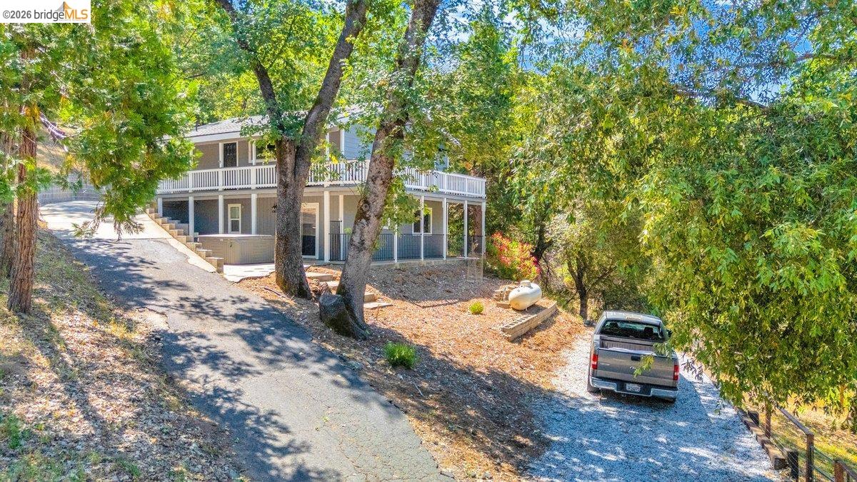 21639 Crystal Lake Dr