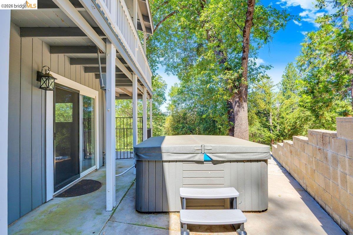 21639 Crystal Lake Dr