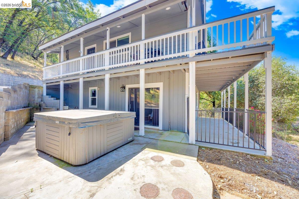21639 Crystal Lake Dr