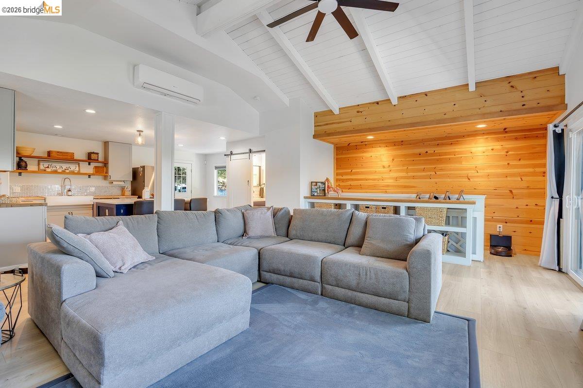 21639 Crystal Lake Dr