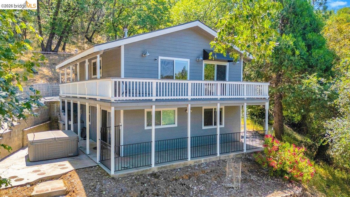 21639 Crystal Lake Dr