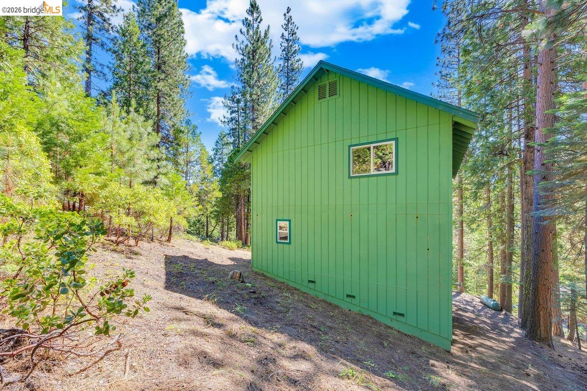 29338 Shasta Dr