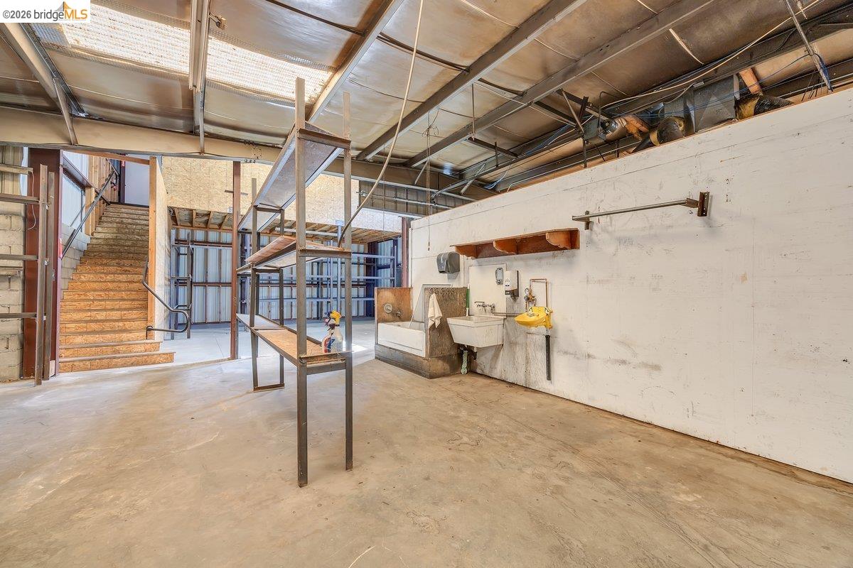 372 W Stockton St