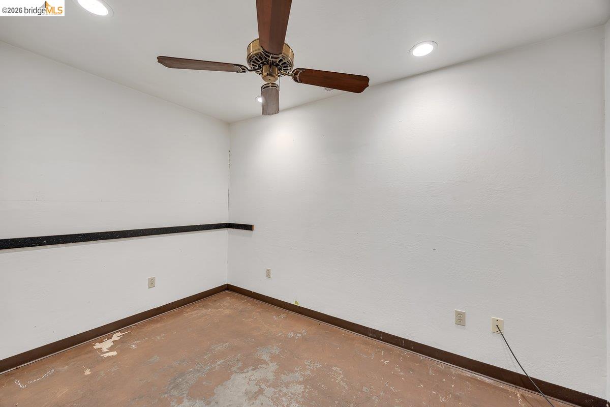 372 W Stockton St