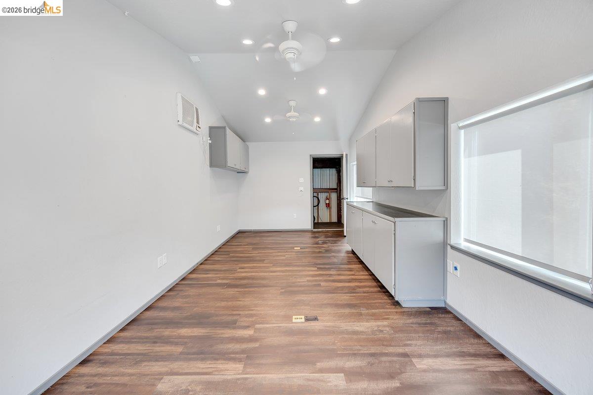 372 W Stockton St