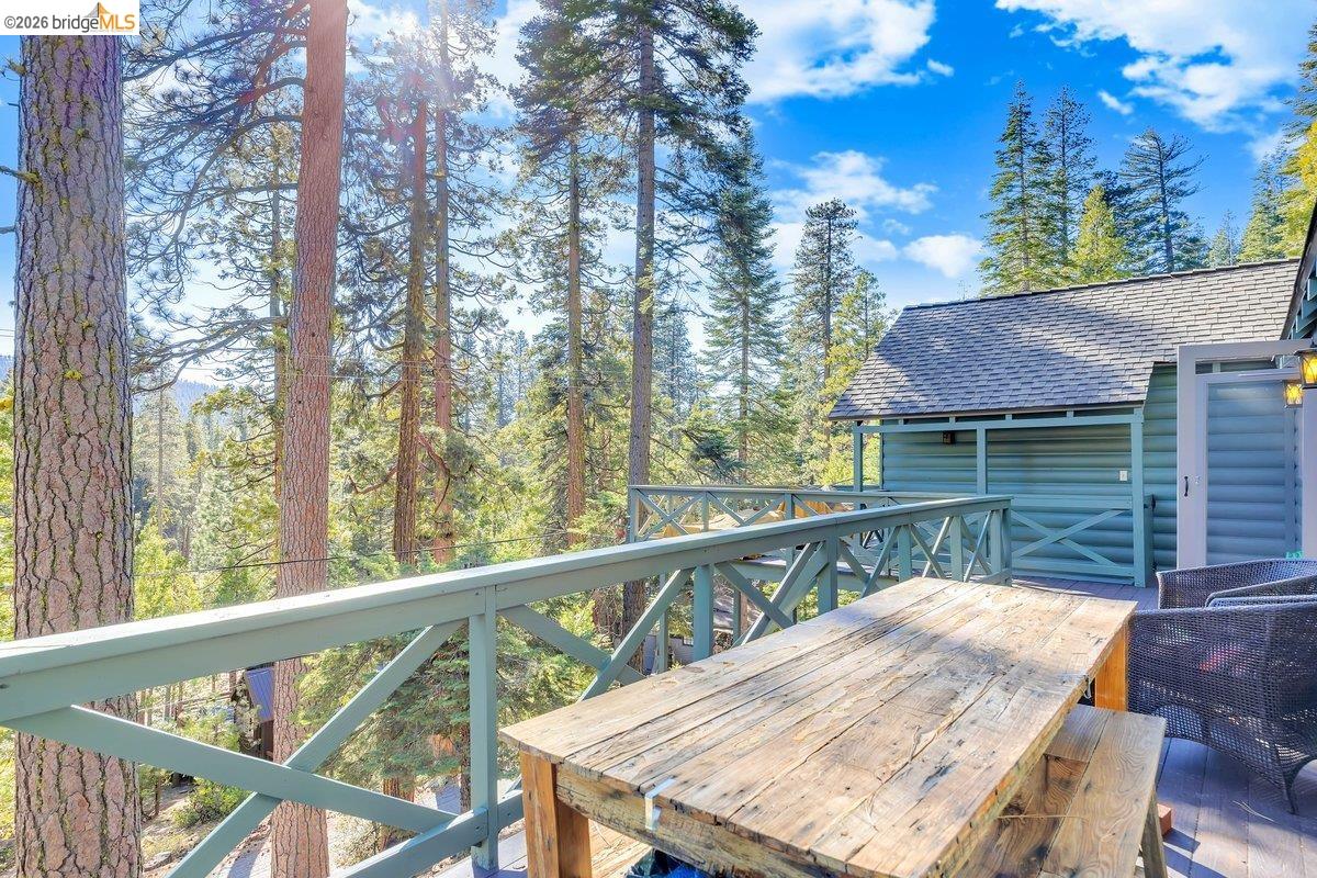 59 Granite Ln