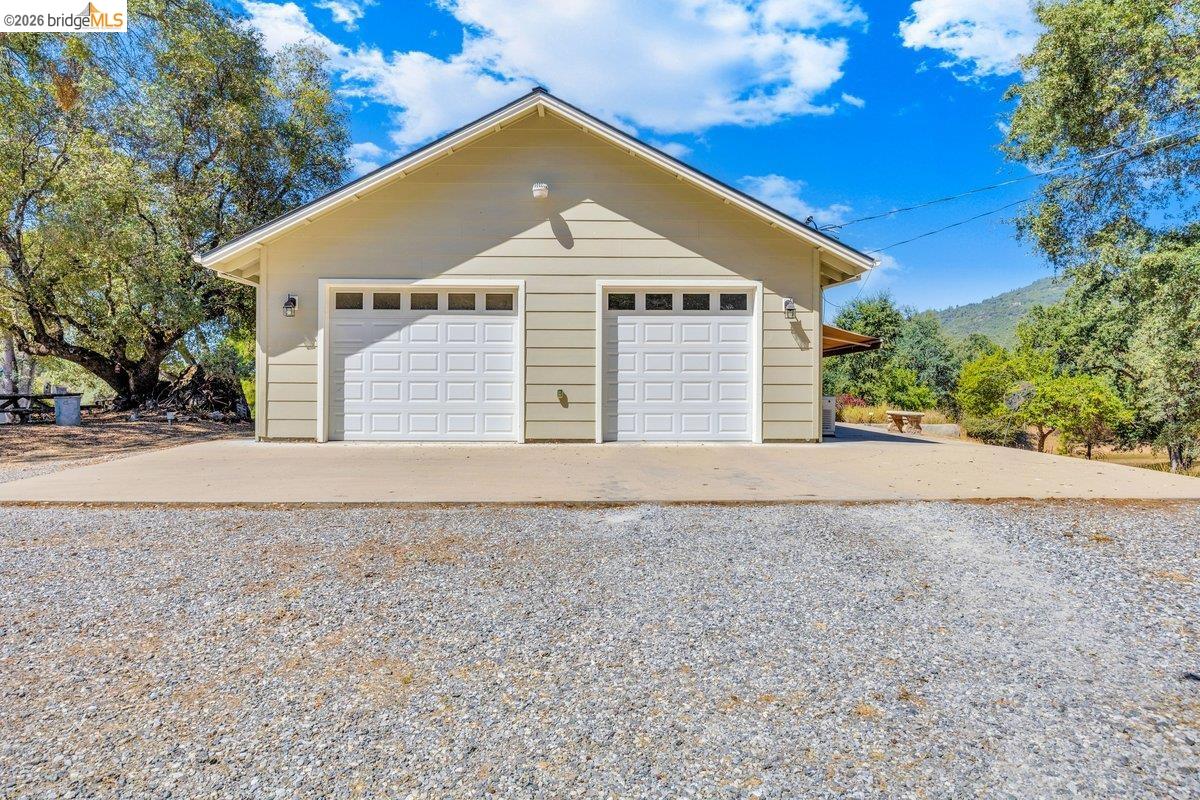22309 Villas Ln