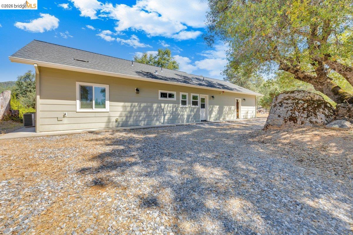 22309 Villas Ln
