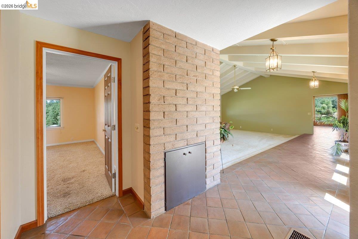 22309 Villas Ln