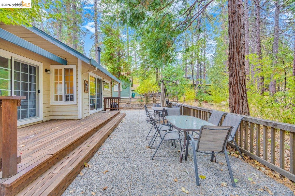 22499 Fireside Dr