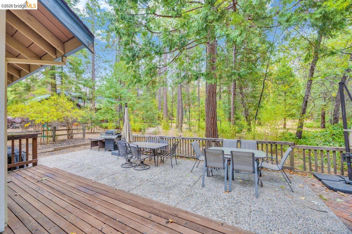 22499 Fireside Dr