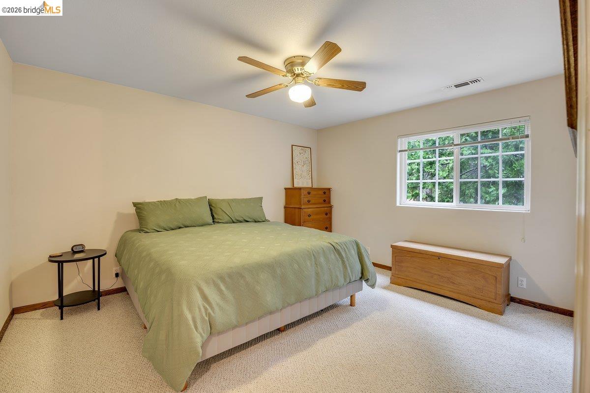 22499 Fireside Dr