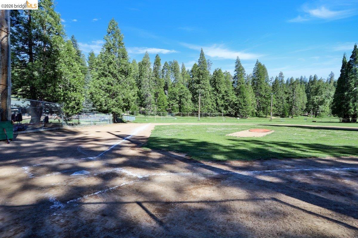 22499 Fireside Dr