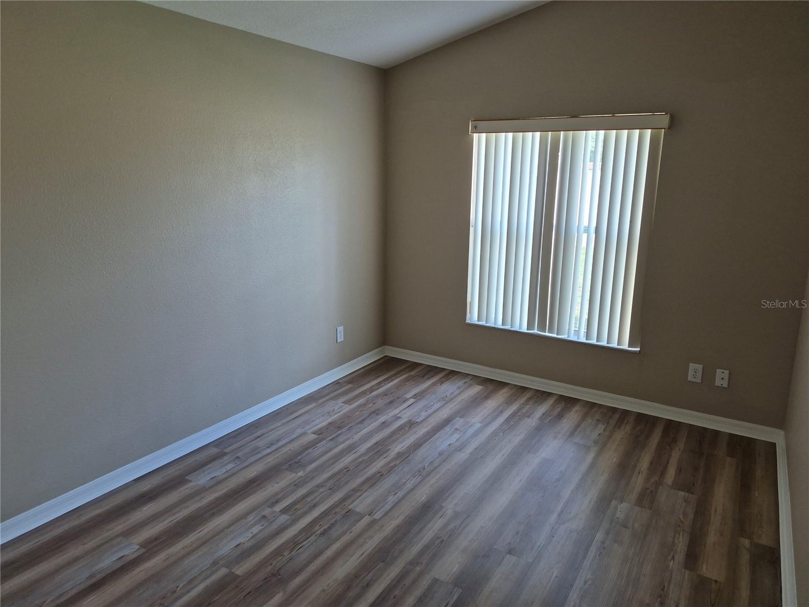 3308 PENDLETON WAY