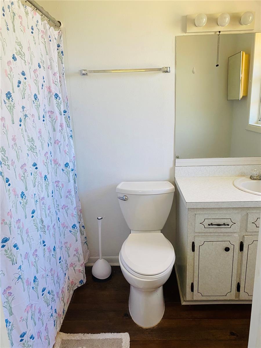 1334 LIVINGSTON RD