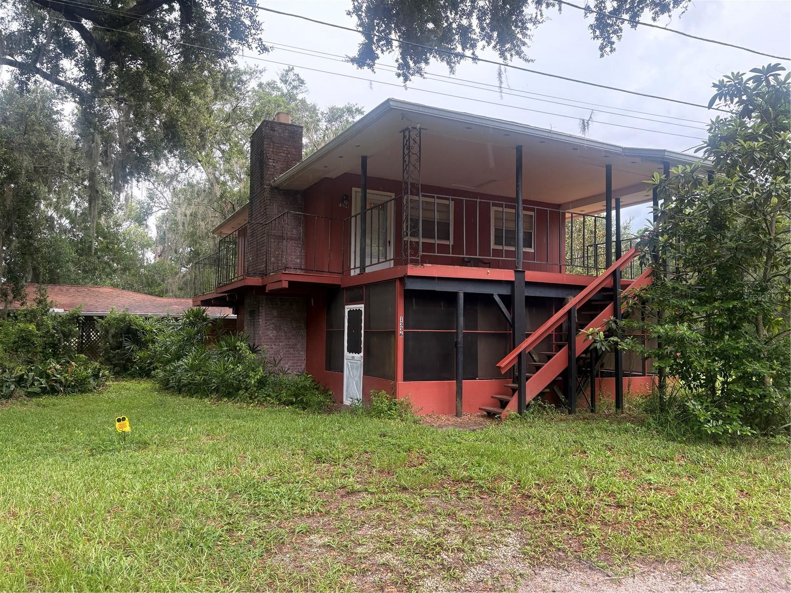 1334 LIVINGSTON RD
