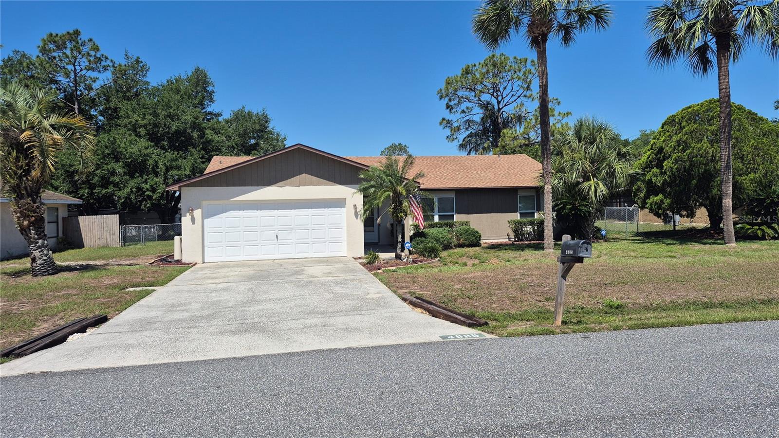 4625 CANTERBURY DR