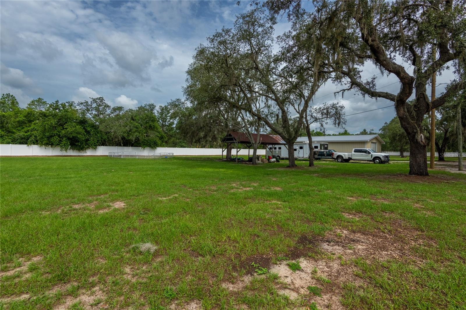 16142 BREAKWATER LN
