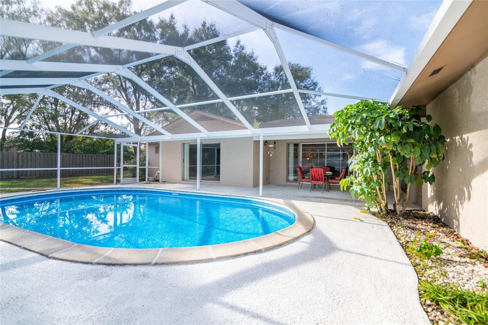 3430 LAKE PADGETT DR