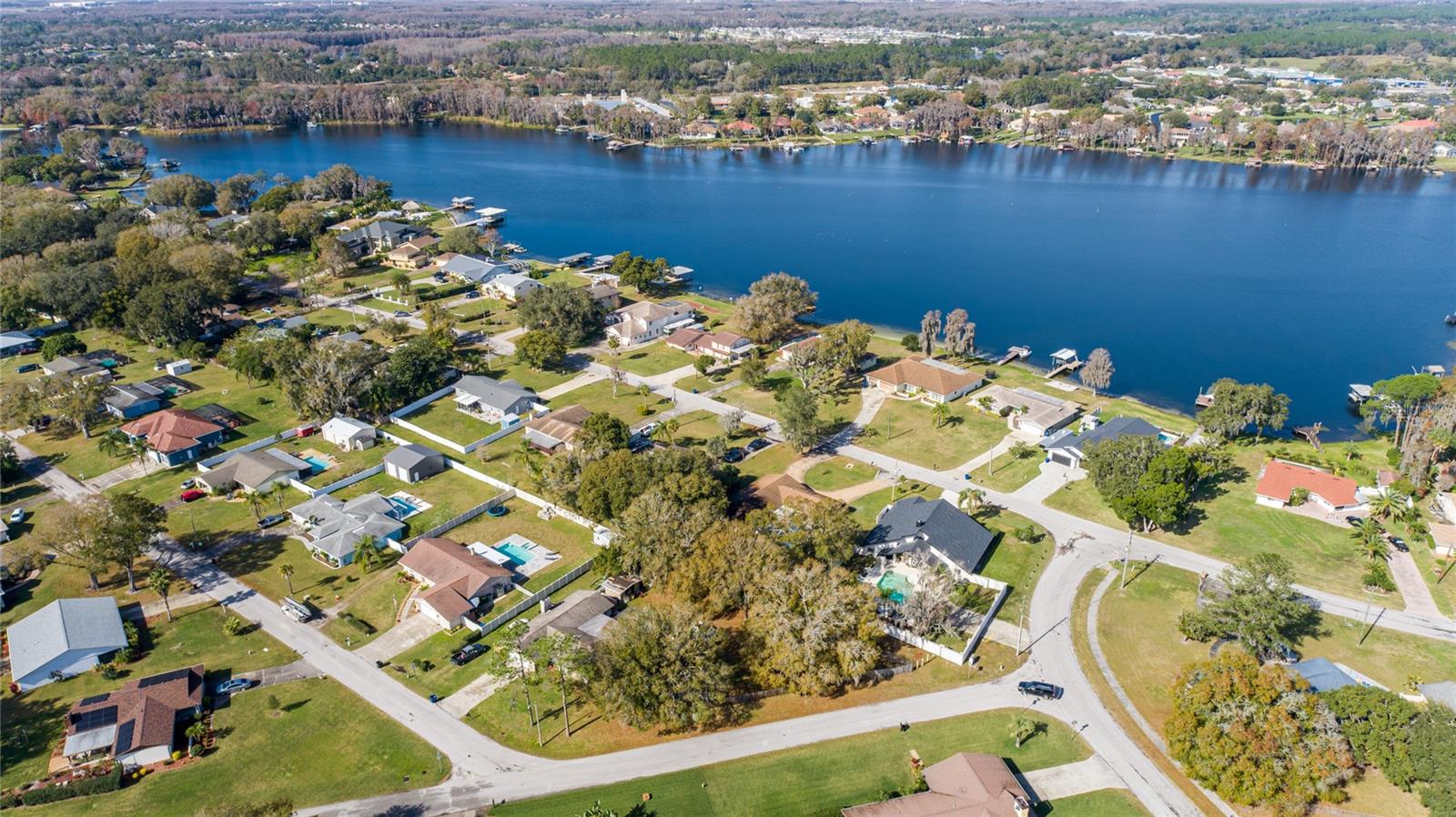 3430 LAKE PADGETT DR